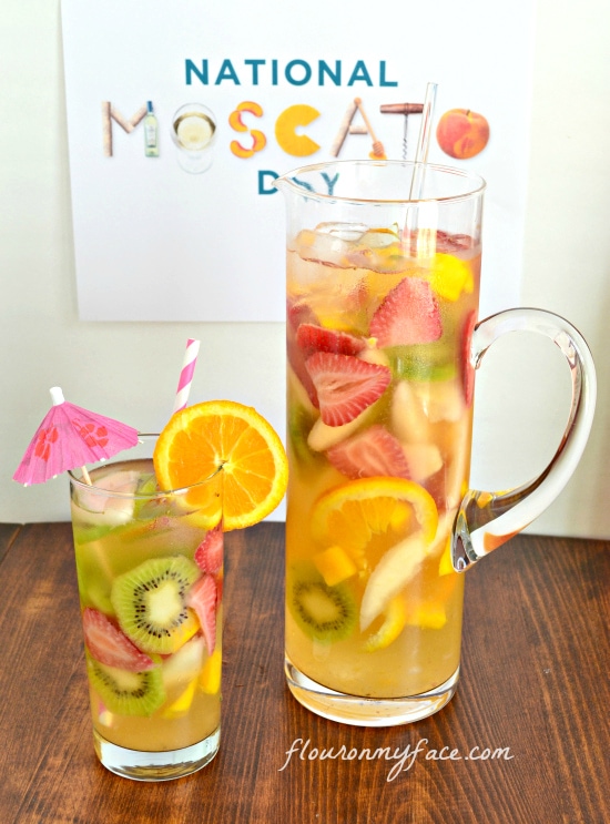 white moscato sangria recipe flour on my face white moscato sangria recipe flour on my face