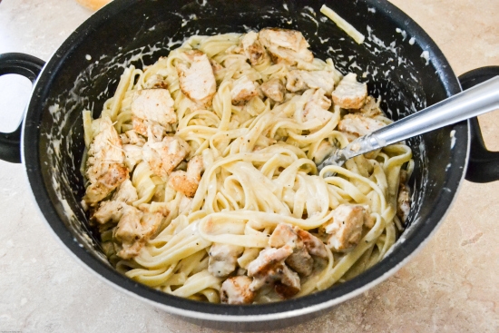 Easy pasta recipes with chicken alfredo Easy pasta recipes with chicken alfredo